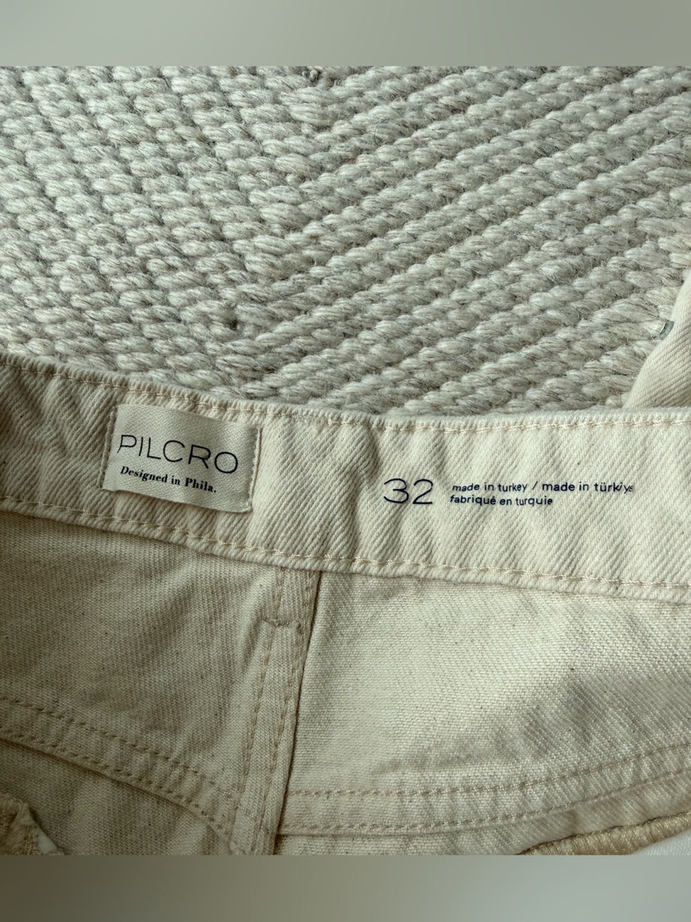Pilcro Sparkle Relaxed Cuff Jeans cream sz 32 - Picture 10 of 11